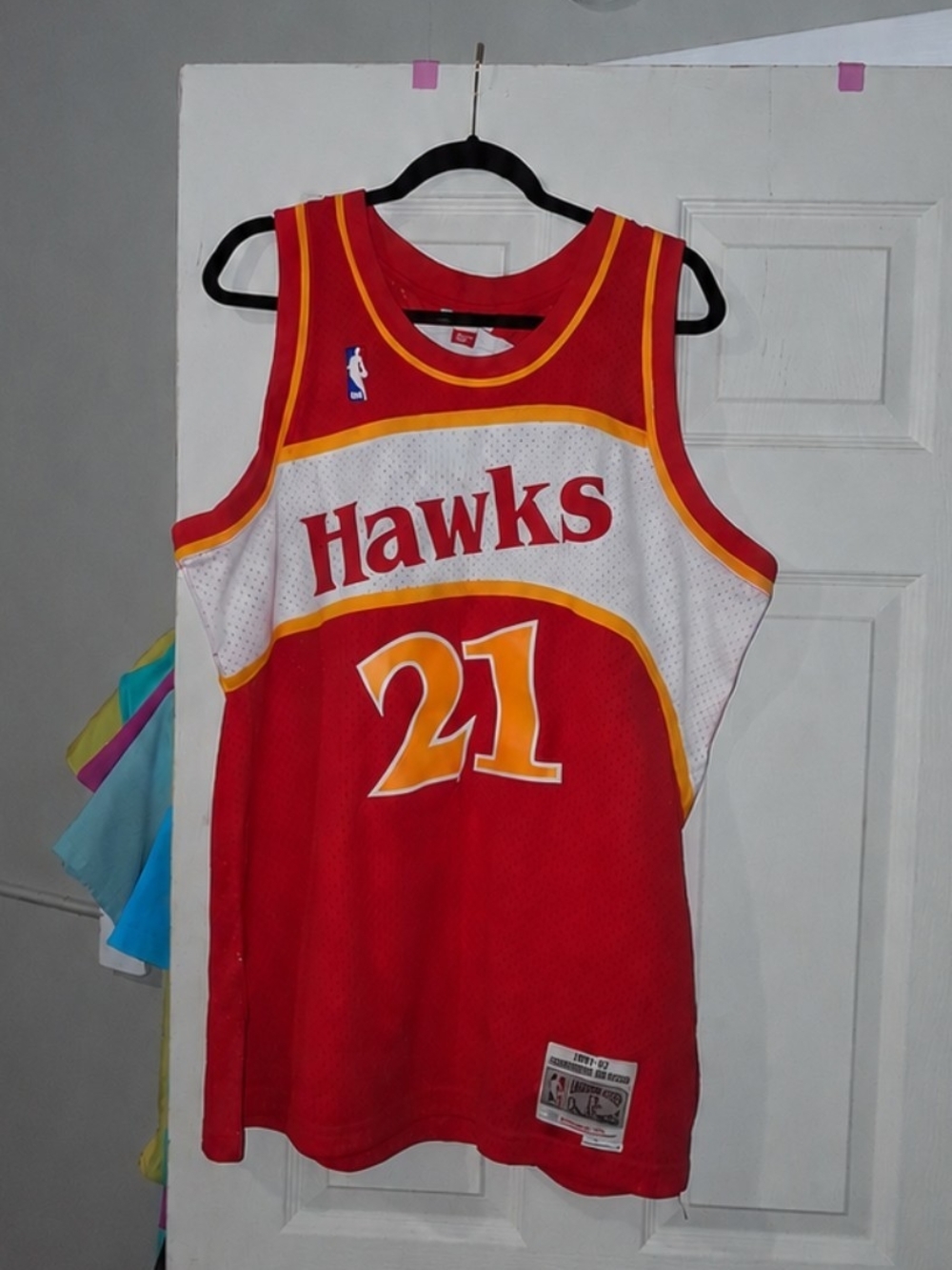 Hawks Red & White Mens Basketball Jersey - Dominique Wilkins
